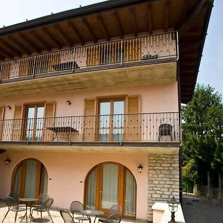 Apart-hotel Casa Gardola, Gtsgroup Tignale