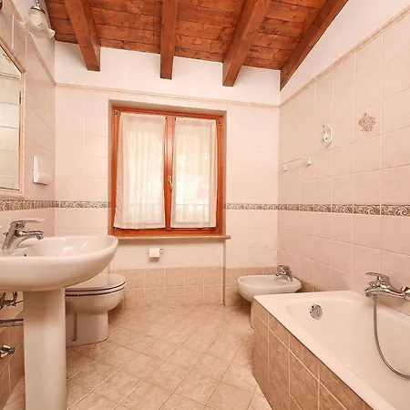 Casa Gardola, Gtsgroup 3* Tignale