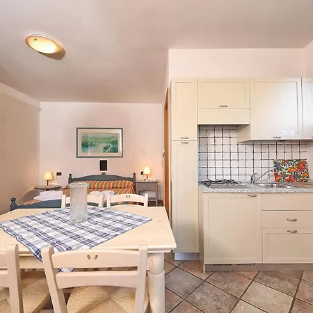 Casa Gardola, Gtsgroup Apart-hotel Tignale