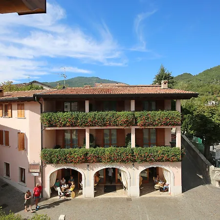 Apartmanhotel Casa Gardola, Gtsgroup 3*