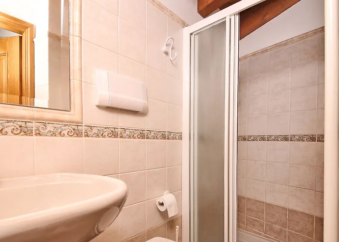 Apartmanhotel Casa Gardola, Gtsgroup 3*