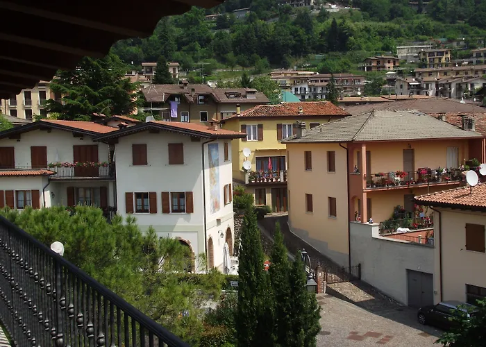 Casa Gardola, Gtsgroup 3* Tignale